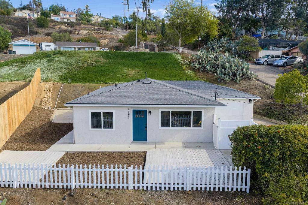 Spring Valley, CA 91977,9188 Valencia St