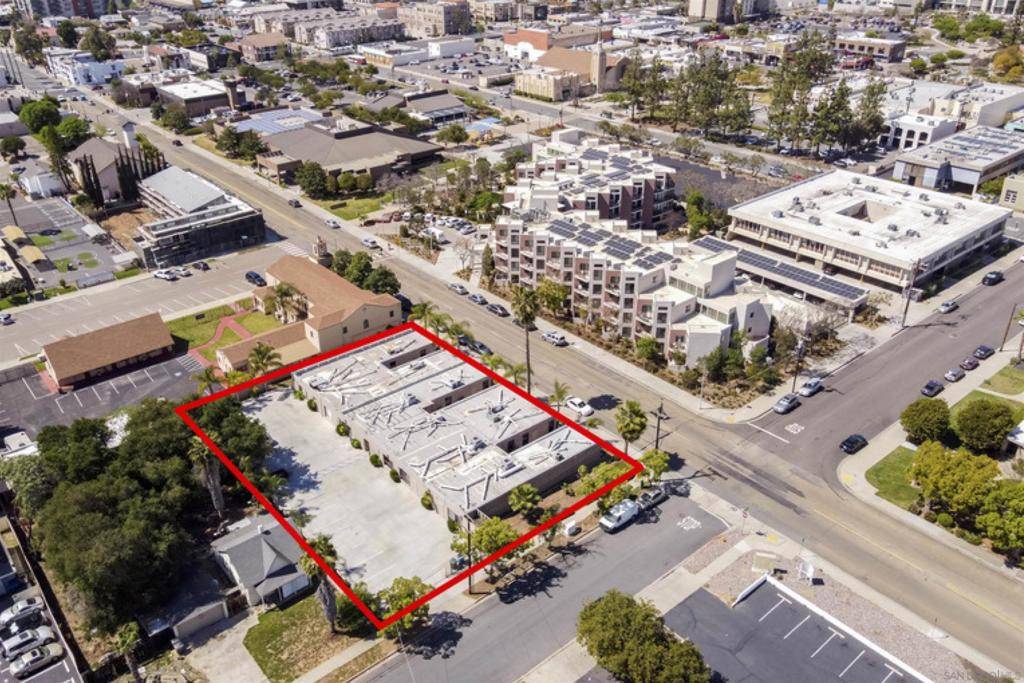 El Cajon, CA 92020,269 E Lexington Ave