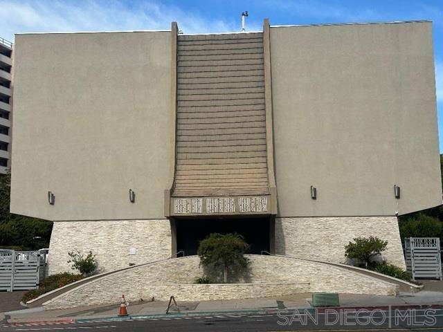 La Jolla, CA 92037,2510 Torrey Pines Rd 312