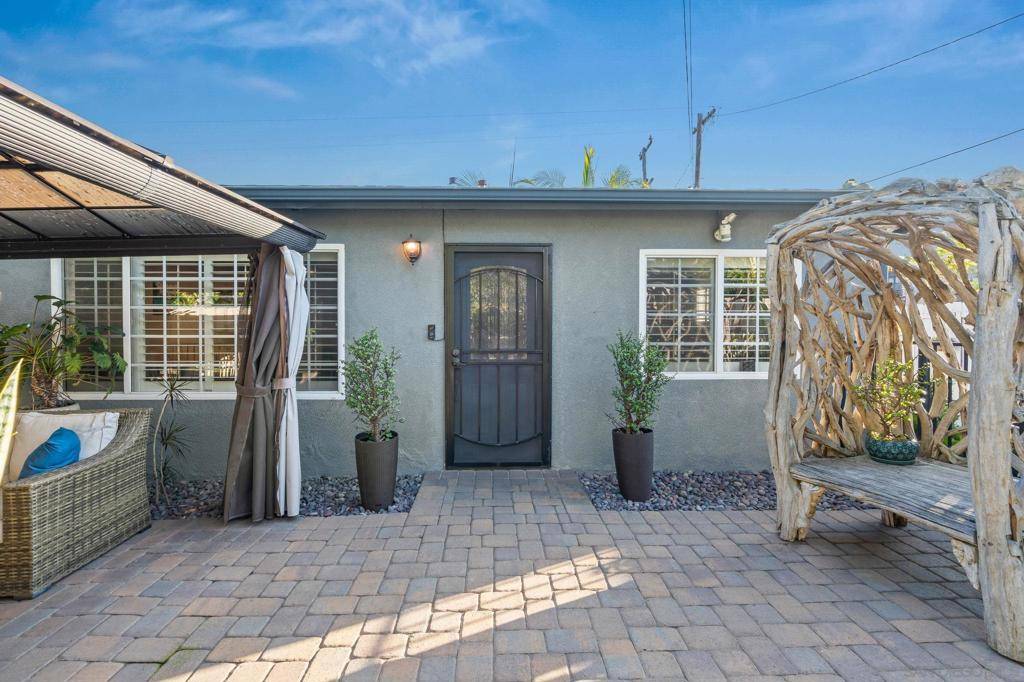 San Diego, CA 92109,1733 Hornblend St