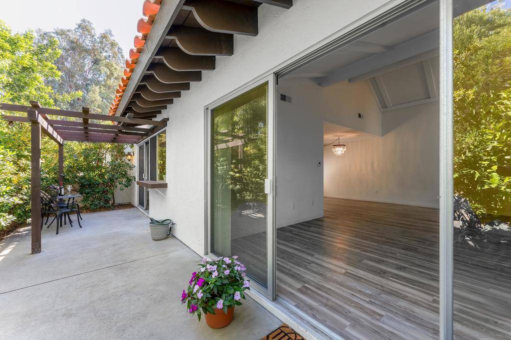 San Diego, CA 92128,12780 Avenida La Valencia #163