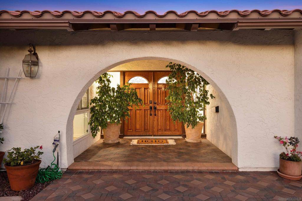 San Diego, CA 92120,6615 Ridge Manor Ave