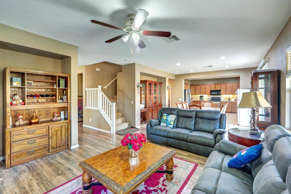 Hemet, CA 92545,1071 Paintbrush Trl