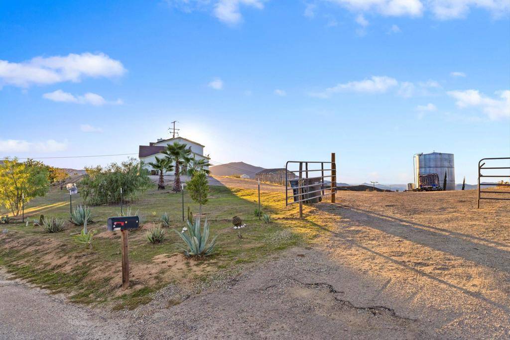 Jamul, CA 91935,4618 Montiel Truck Trail