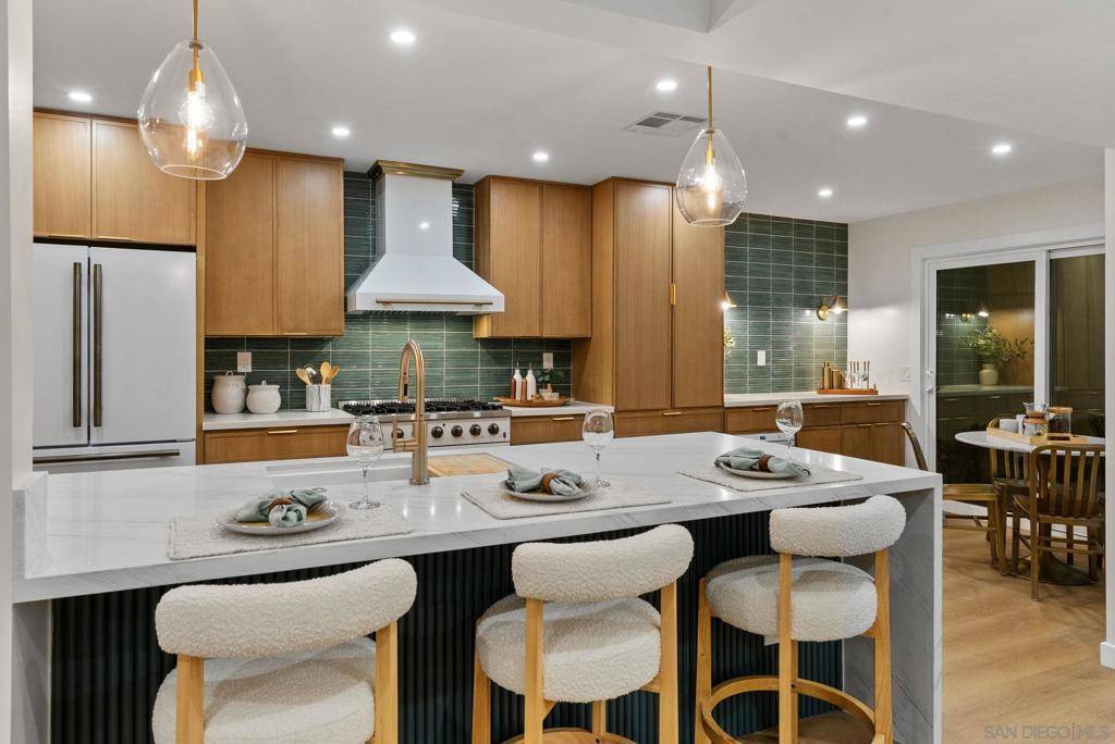 Rancho Santa Fe, CA 92091,16048 Via Viajera