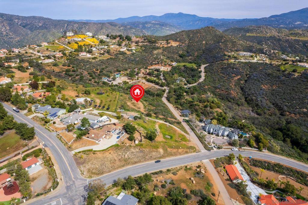 El Cajon, CA 92021,15634 Broad Oaks Rd