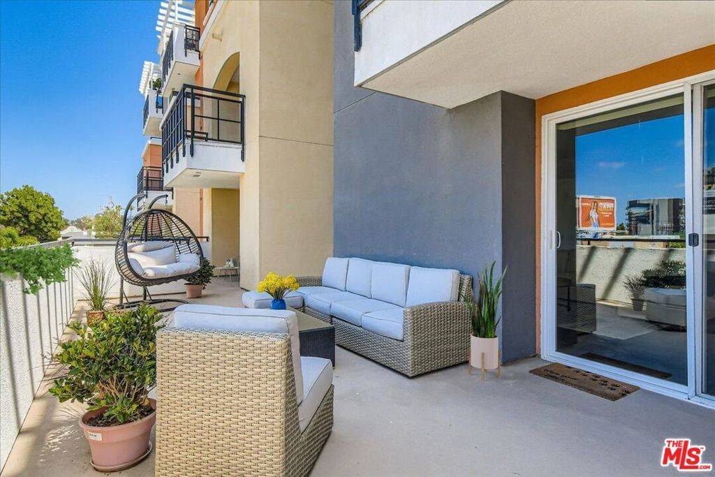 San Diego, CA 92103,3650 5th AVE #314
