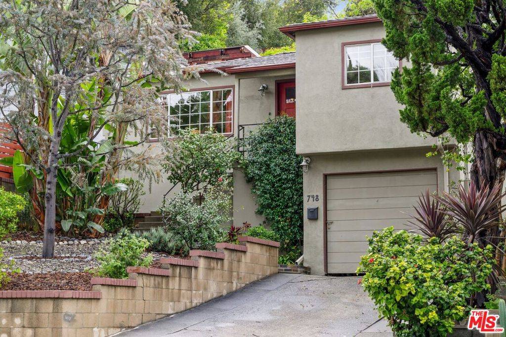 Los Angeles, CA 90042,748 S Avenue 60