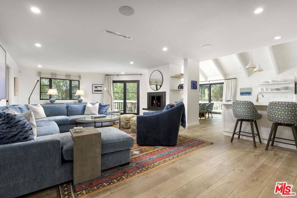 Summerland, CA 93067,2311 Finney ST