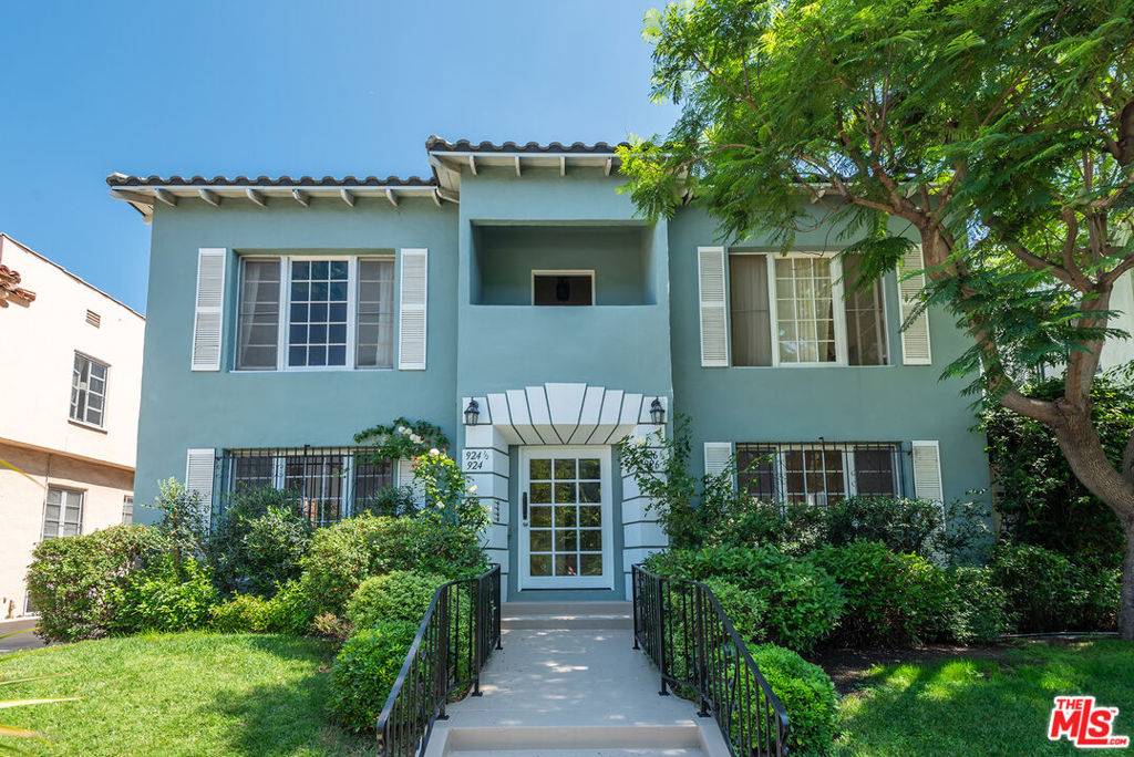Los Angeles, CA 90036,924 S Orange Grove AVE