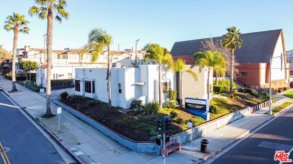 Redondo Beach, CA 90277,1106 S Pacific Coast HWY