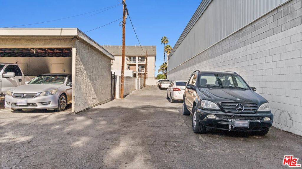Harbor City, CA 90710,25032 Frampton AVE