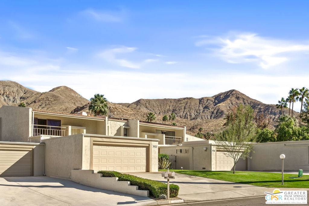 Palm Springs, CA 92264,3522 E Bogert TRL