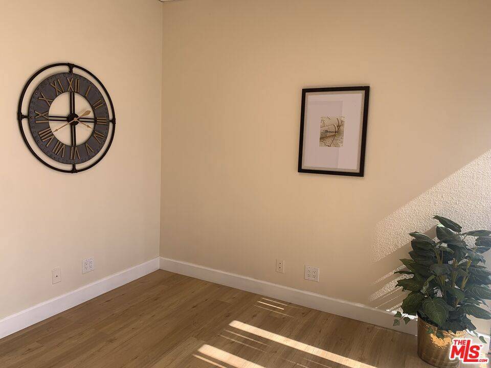 Camarillo, CA 93012,3201 Corte Malpaso #304