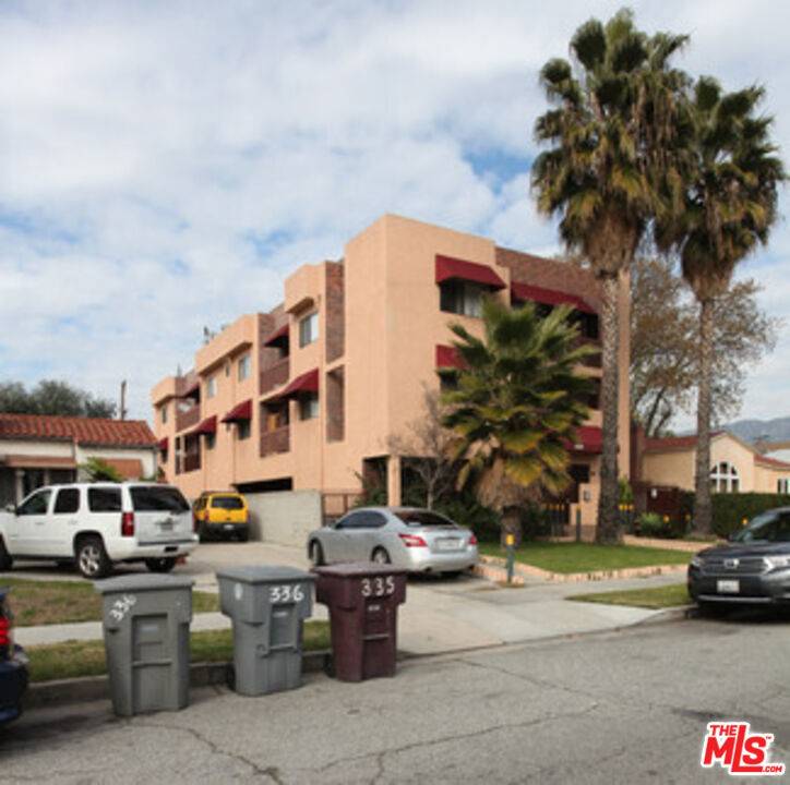 Glendale, CA 91201,339 Irving AVE