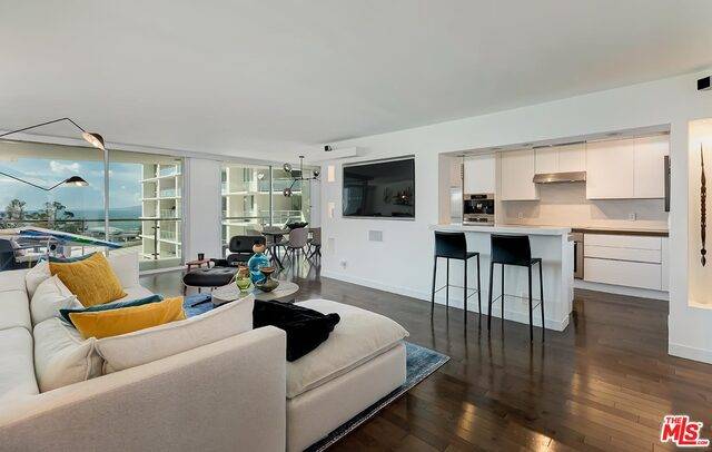 Santa Monica, CA 90402,201 Ocean AVE #504B