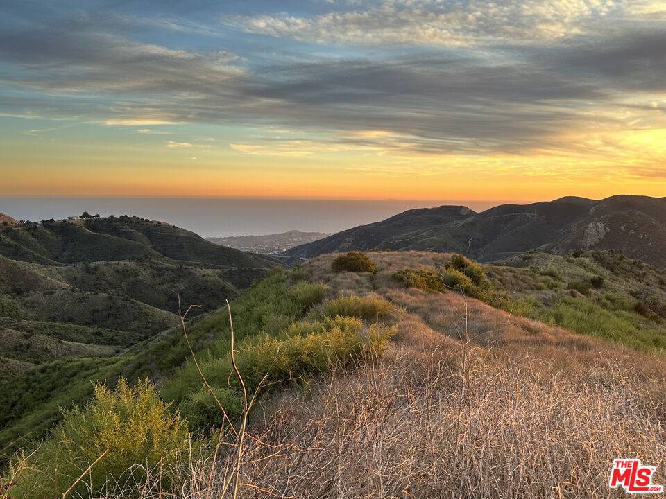 Malibu, CA 90265,0 Ramera Motorway