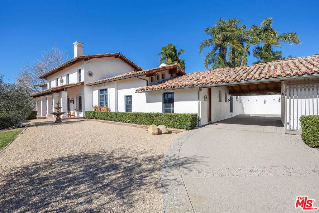 Hidden Hills, CA 91302,25127 Jim Bridger RD