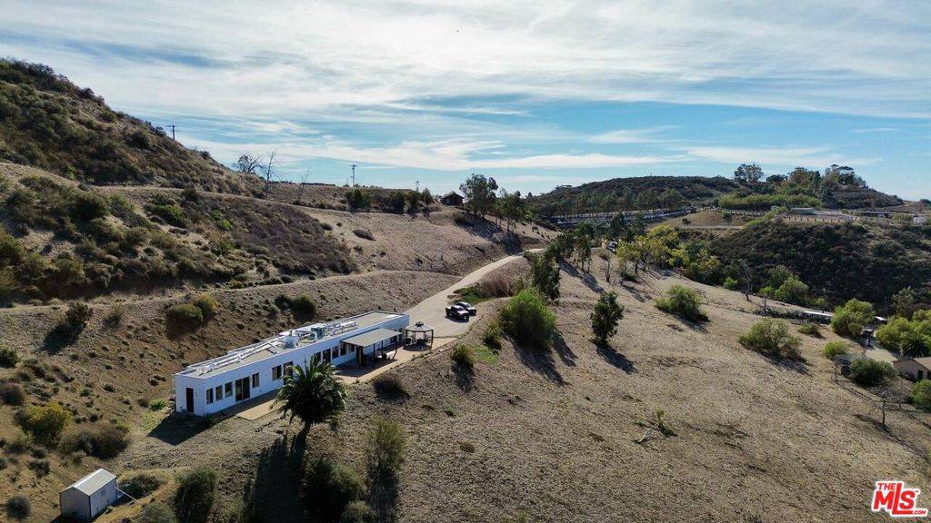 Malibu, CA 90265,11077 Pacific View DR