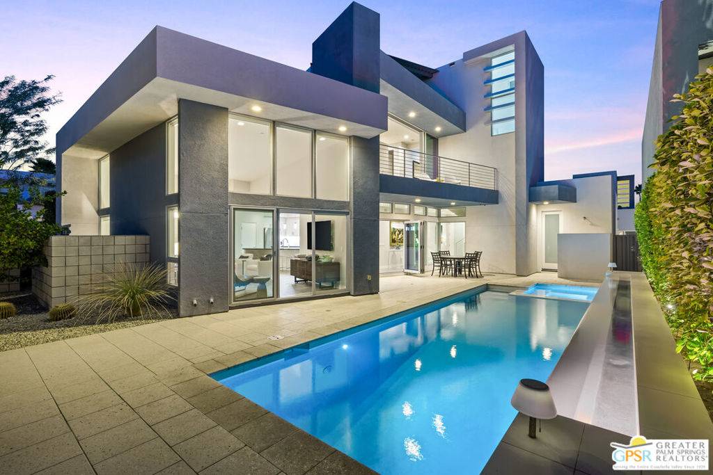 Palm Springs, CA 92262,431 Suave LN