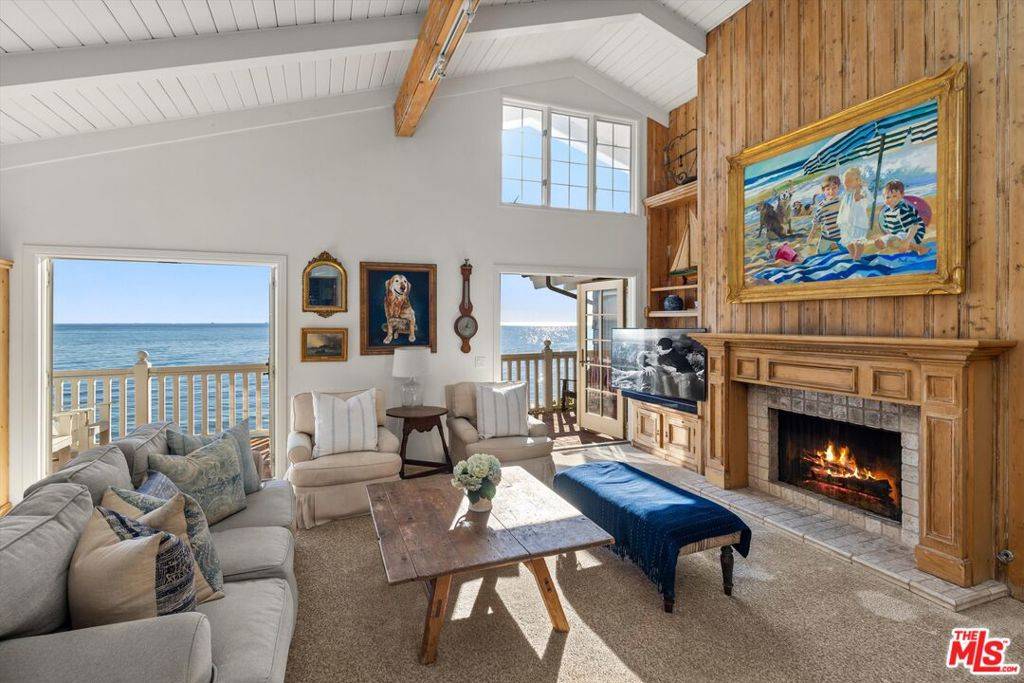 Summerland, CA 93067,2315 Finney ST