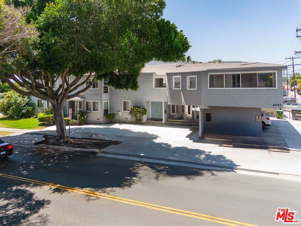 Santa Monica, CA 90405,1047 Ocean Park BLVD