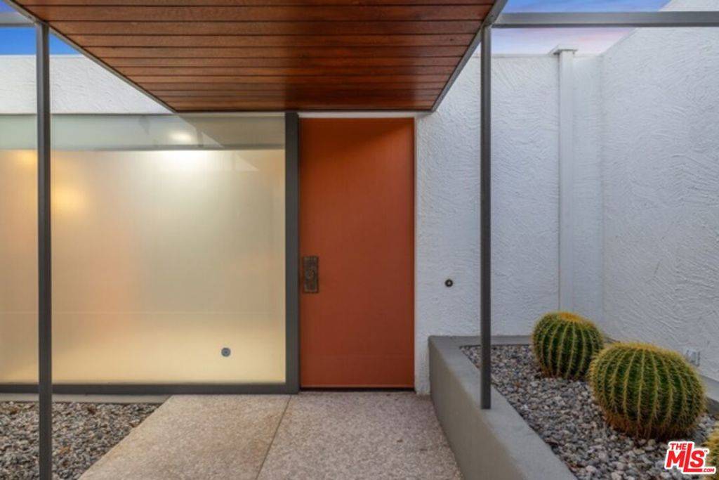 Indio, CA 92201,81967 Camelot WAY