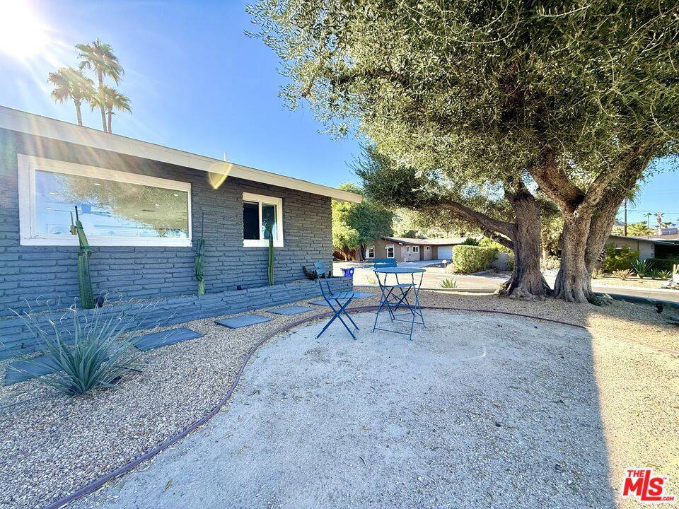 Cathedral City, CA 92234,39350 Juan CIR