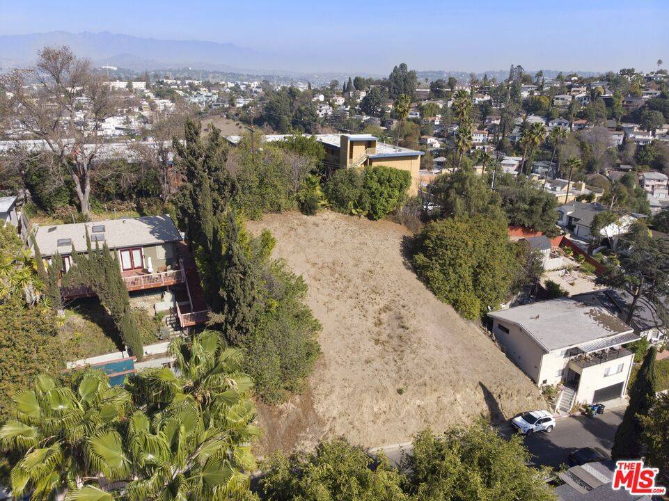 Silver Lake, CA 90027,3761 Aloha Street