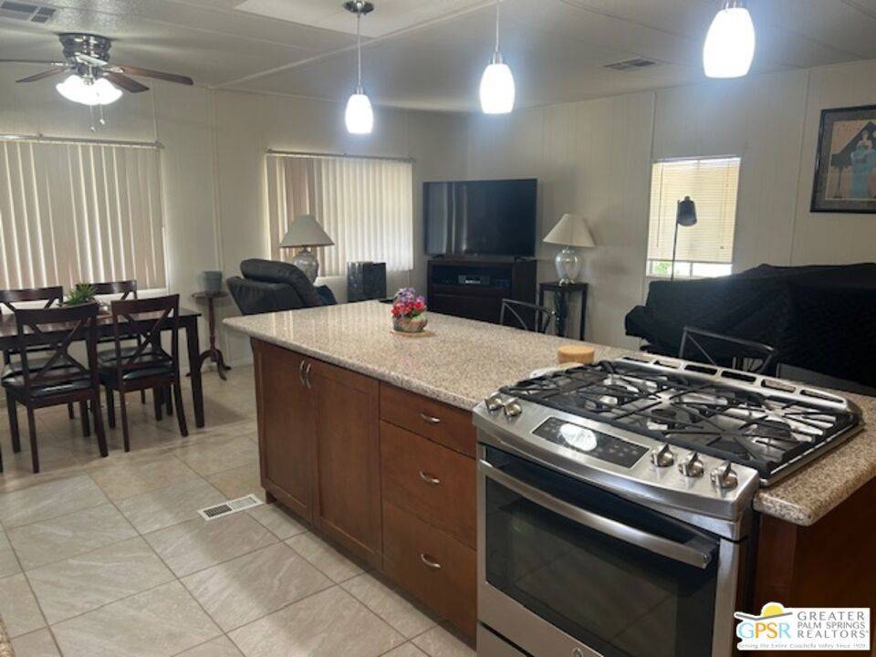 Palm Springs, CA 92264,73 Calle Abajo