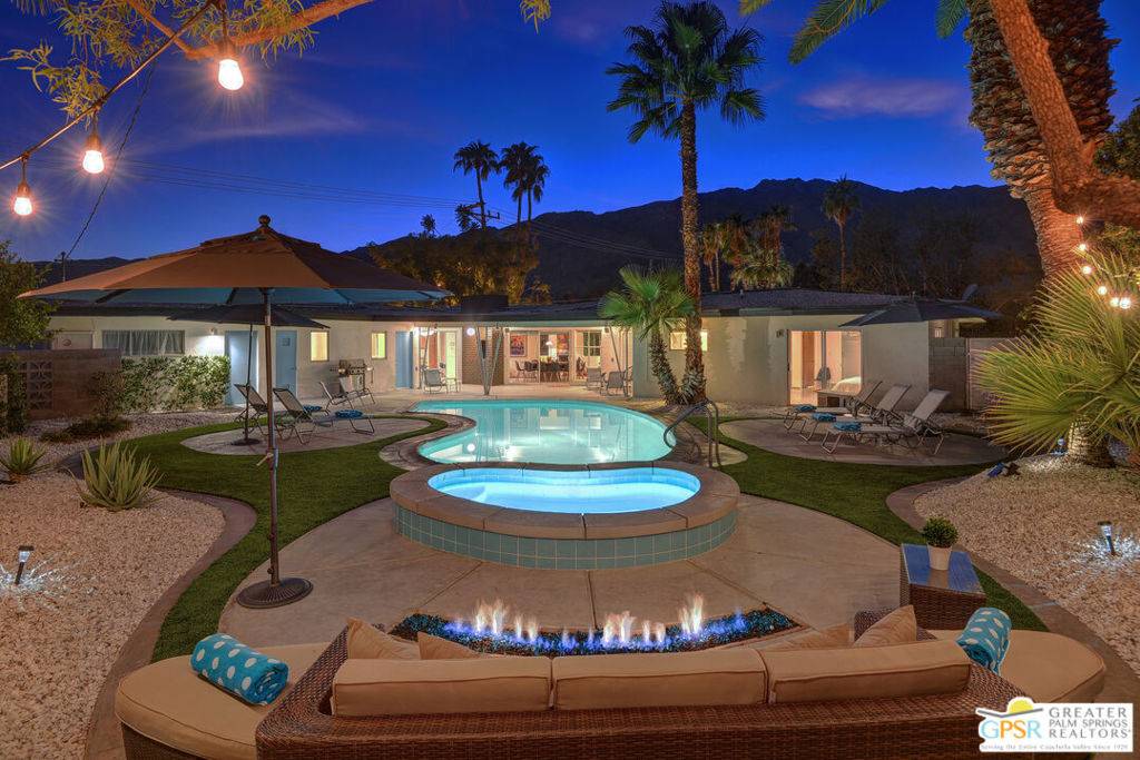 Palm Springs, CA 92262,1112 N Avenida Caballeros