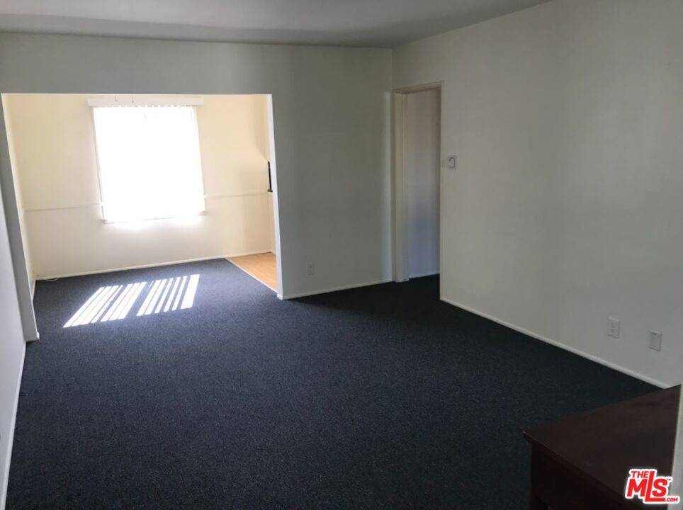 North Hollywood, CA 91606,6727 WHITSETT AVE #5