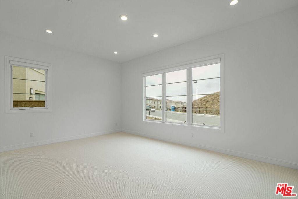 Porter Ranch, CA 91326,20150 W Galway LN