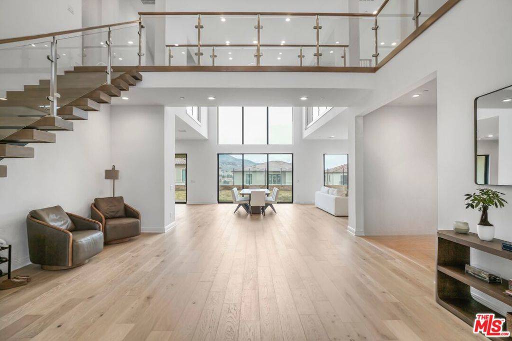 Porter Ranch, CA 91326,20150 W Galway LN