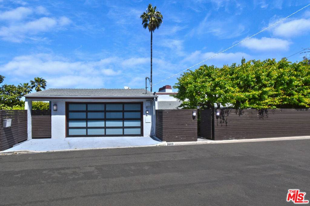 Studio City, CA 91604,3609 Berry DR