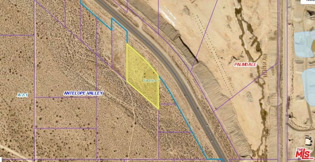 Palmdale, CA 93552,6386 Pearblossom HWY
