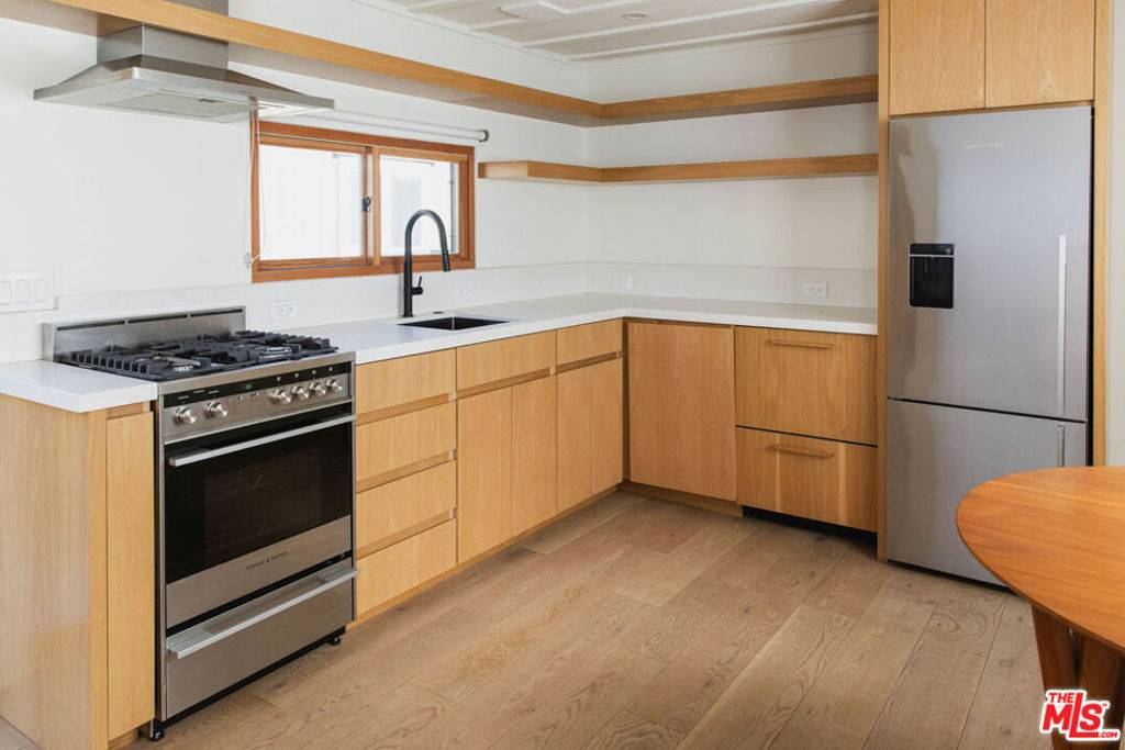 Malibu, CA 90265,43 Paradise Cove RD