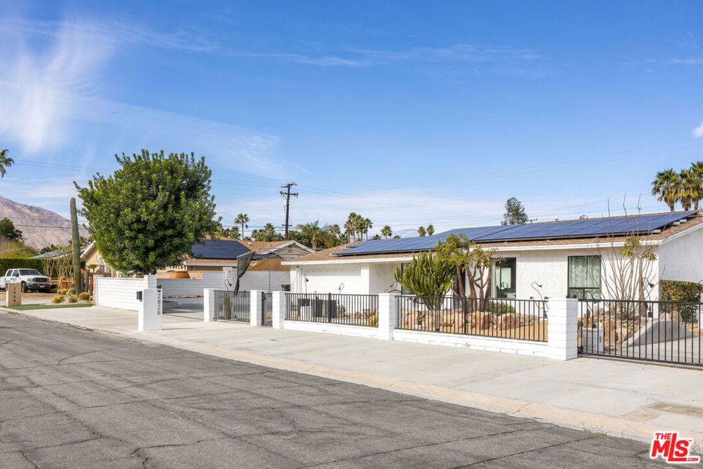 Palm Springs, CA 92262,2826 E San Marino RD