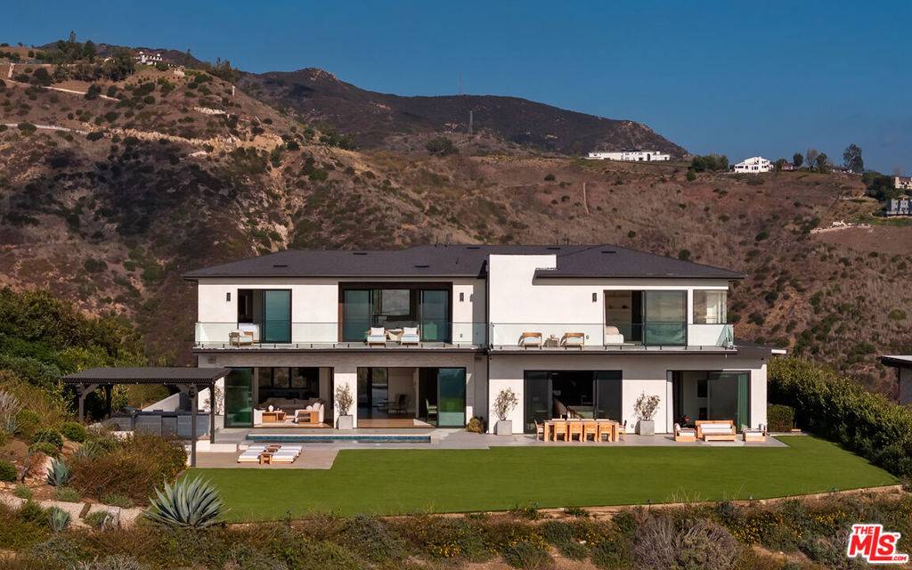 Malibu, CA 90265,5811 Murphy WAY