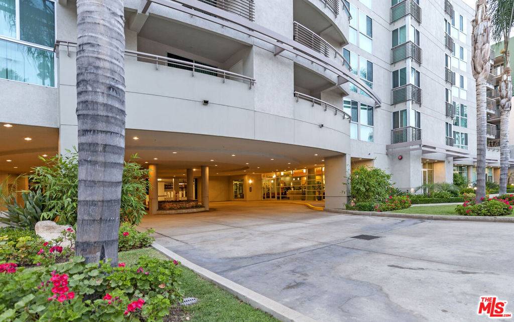 Los Angeles, CA 90012,267 S San Pedro ST #218