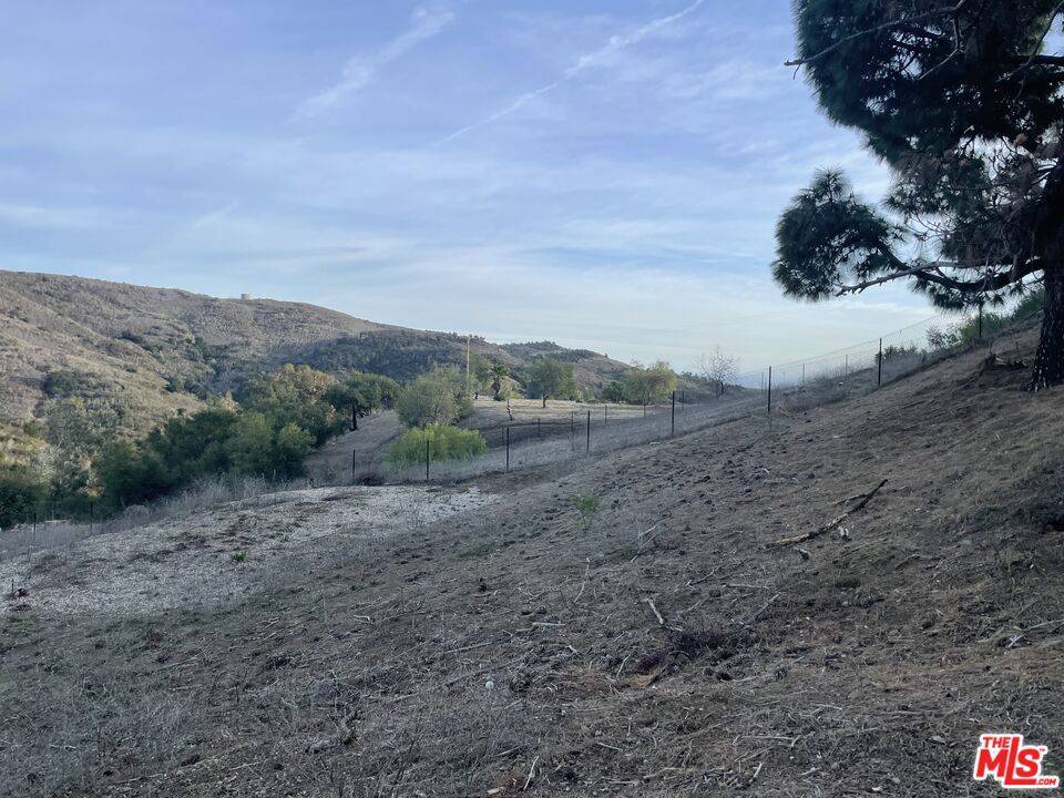 Malibu, CA 90265,2807 Foose