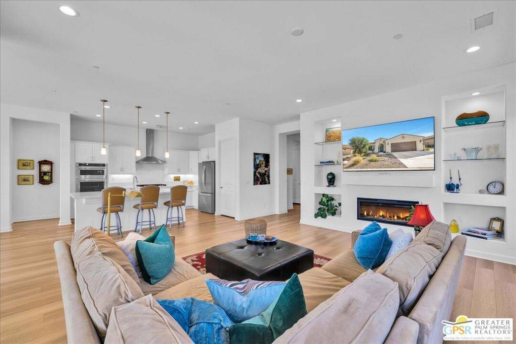 Rancho Mirage, CA 92270,23 Magnum