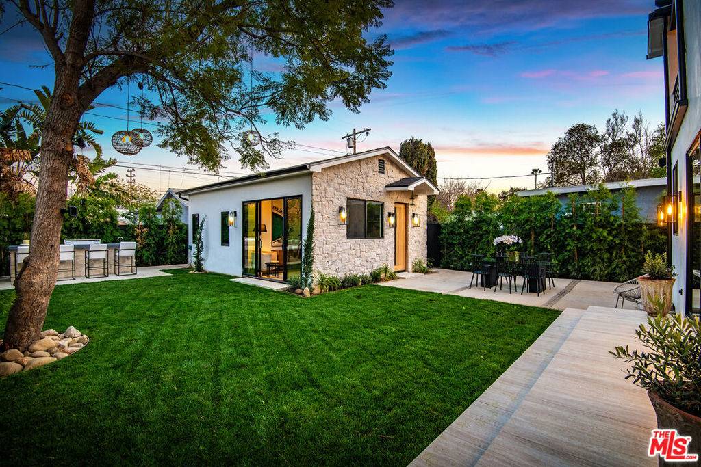 North Hollywood, CA 91601,4928 Sancola AVE