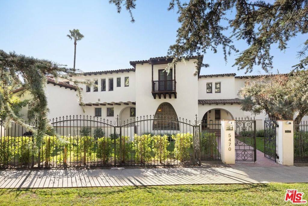 Los Angeles, CA 90027,5470 Los Feliz BLVD
