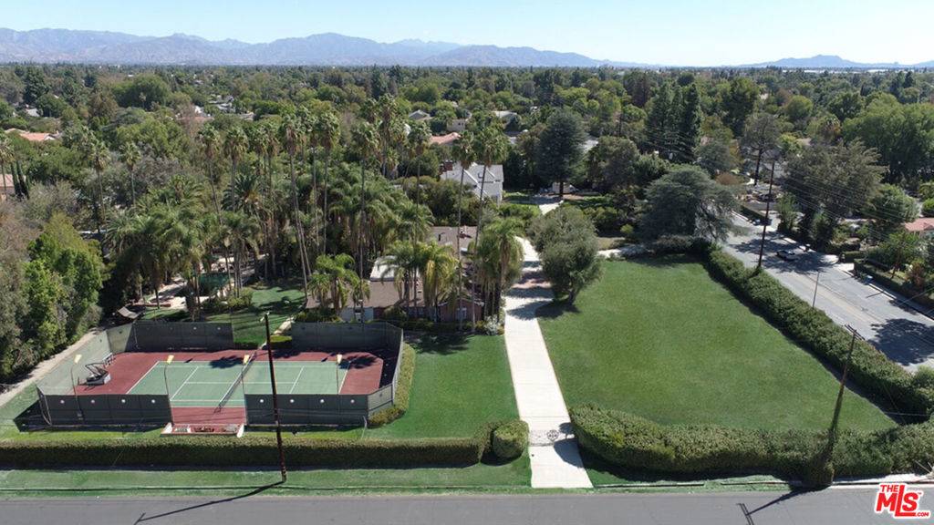 Sherwood Forest, CA 91325,17545 Parthenia ST
