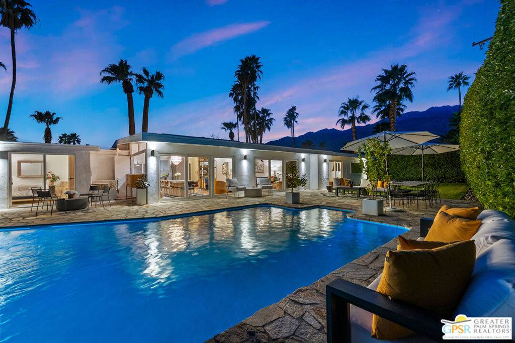 Palm Springs, CA 92262,2140 E Park DR