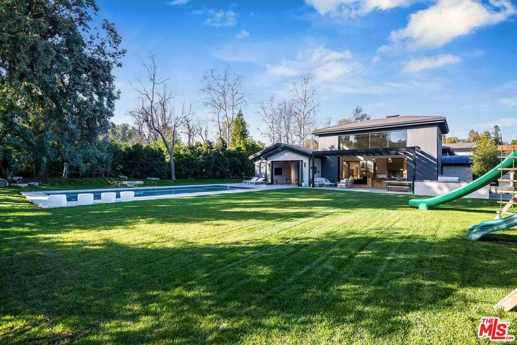 Hidden Hills, CA 91302,5717 Round Meadow RD