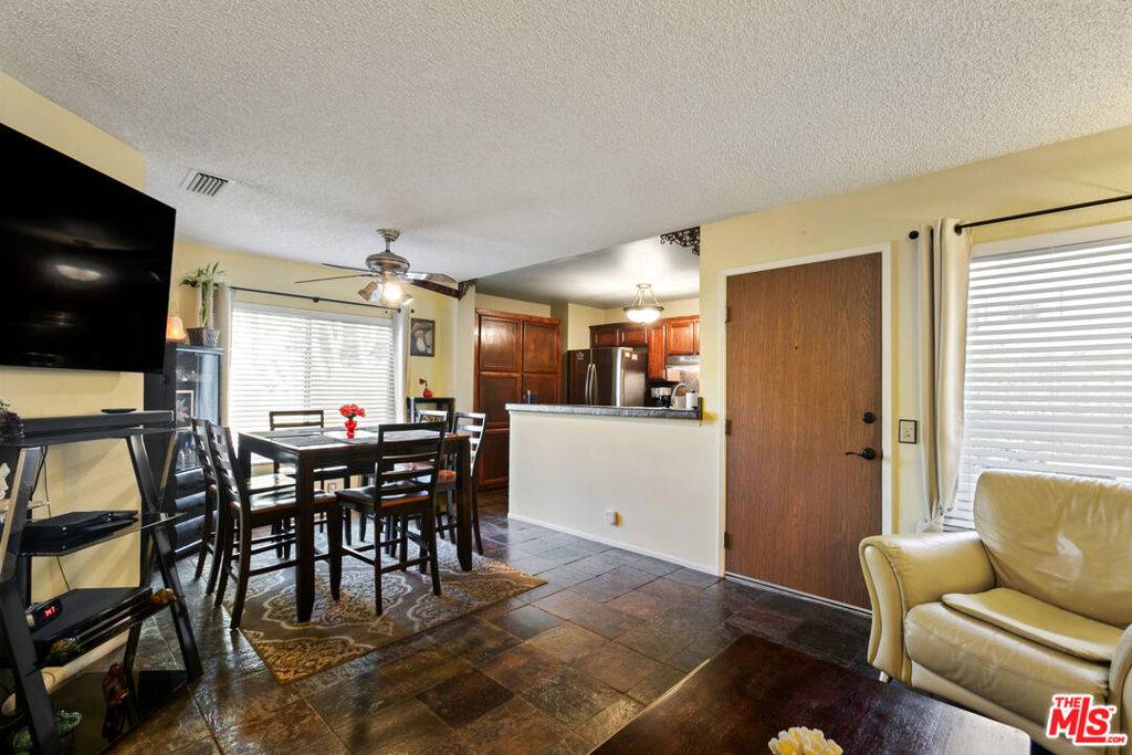 Thousand Oaks, CA 91362,111 Via Colinas