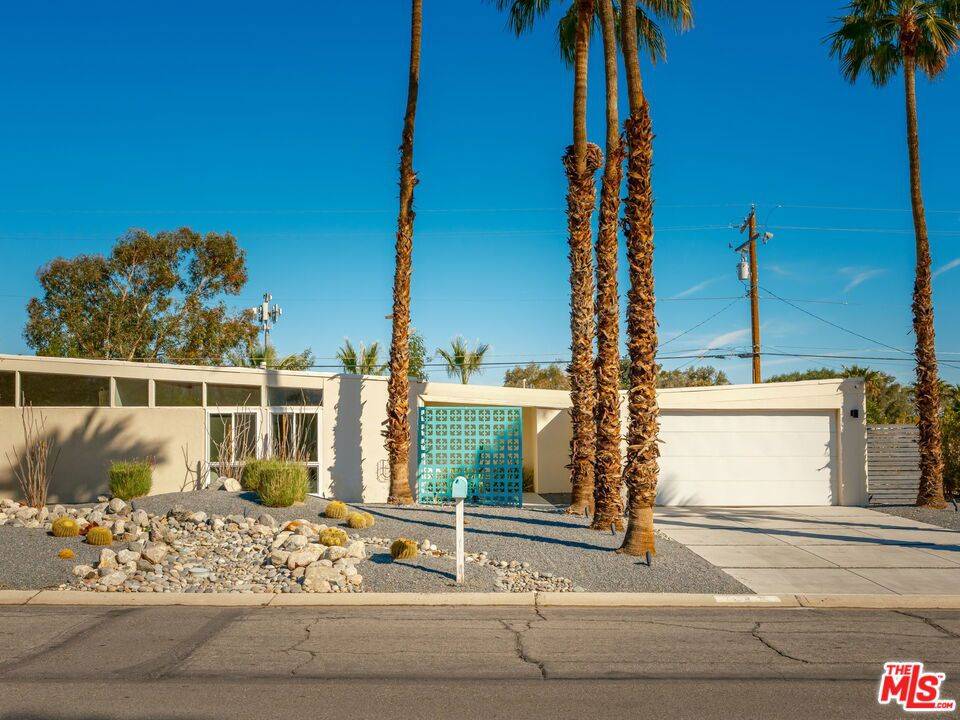 Palm Springs, CA 92262,2610 N Starr RD