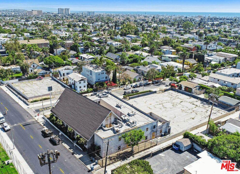 Venice, CA 90291,685 Westminster AVE